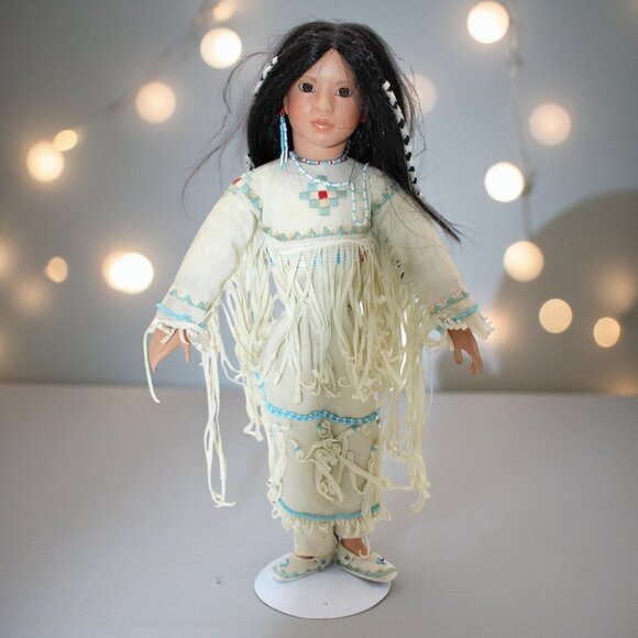 Silver Moon Native American Collectible Porcelain Doll By Linda Mason W/ Beaded - Picture 1 of 12
